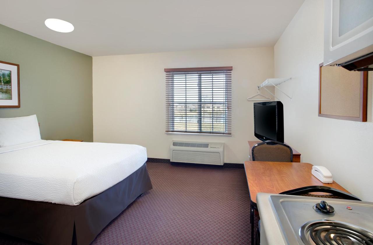 Woodspring Suites Fort Wayne Exterior photo
