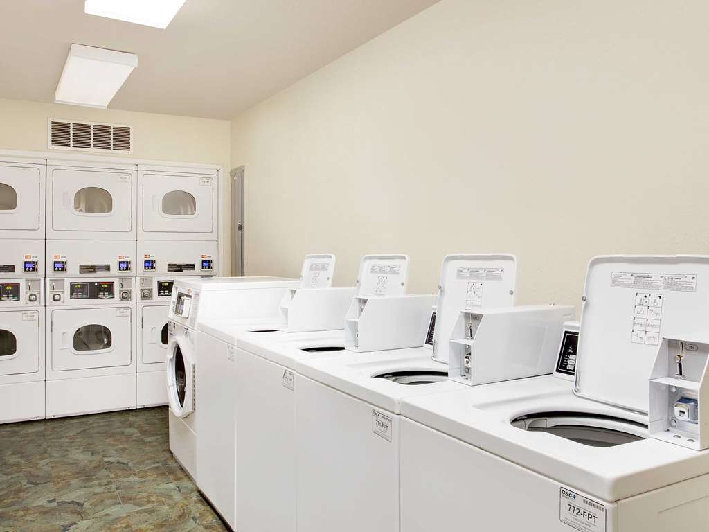 Woodspring Suites Fort Wayne Facilities photo