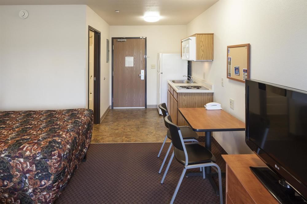Woodspring Suites Fort Wayne Exterior photo